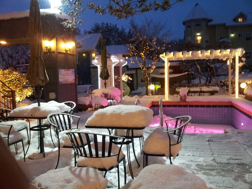 Gyeongju Tiamo Pension Exterior photo
